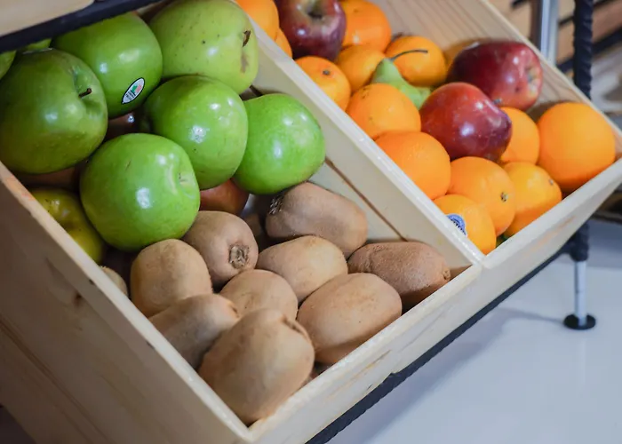 赫罗纳宜必思酒店 酒店 赫罗纳