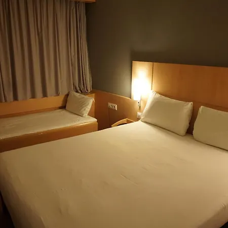 Hotel Ibis 2*