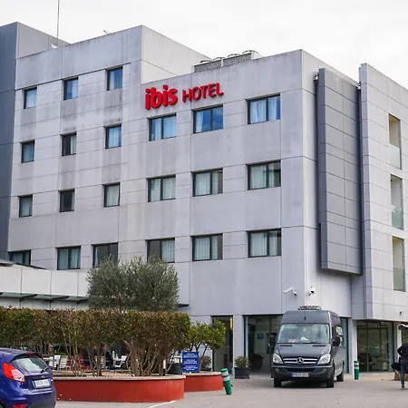 Ibis Hotel 2*