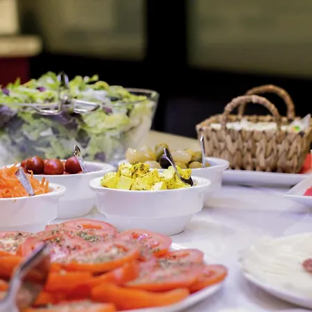 فندق Ibis خيرونا