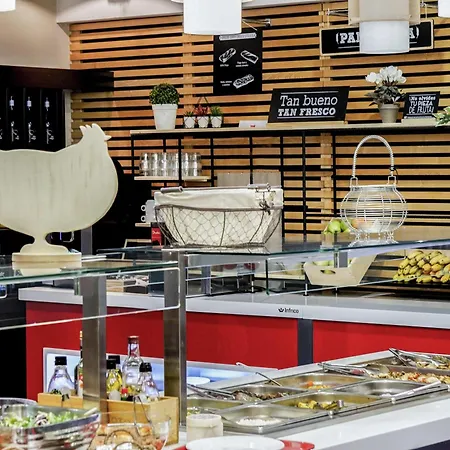 Ibis Hotel Girona