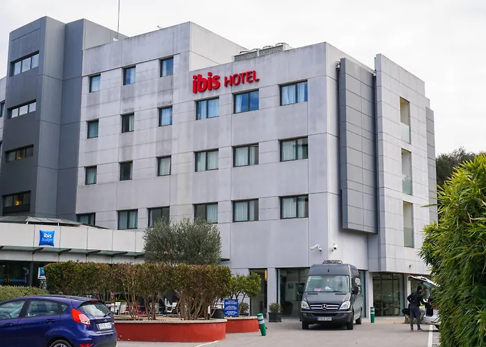 Ibis Готель 2*