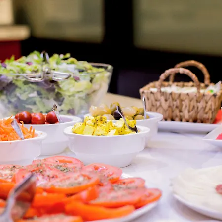 فندق Ibis خيرونا